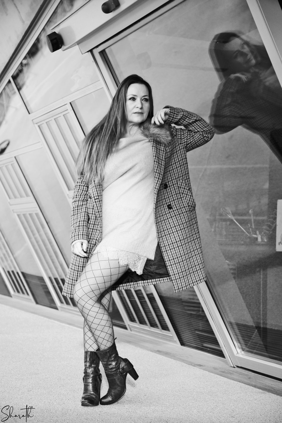 A study in fashion and form.